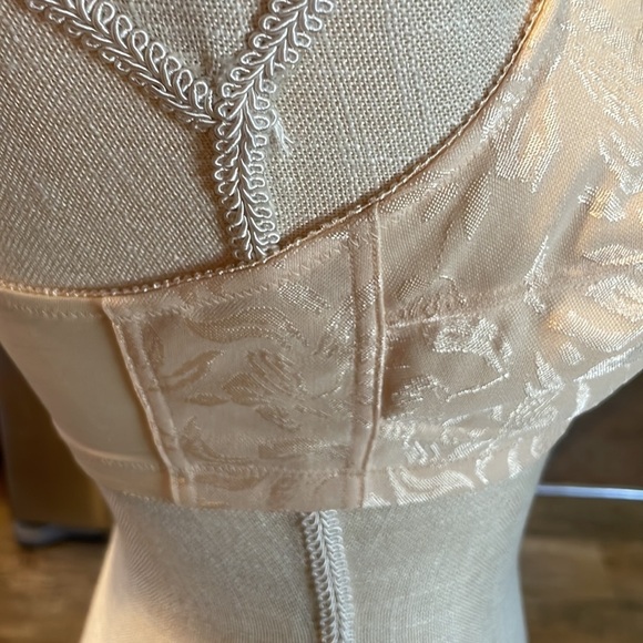 Amoena Ella Mastectomy Prosthetic Wire‎ Free Floral Bra - Picture 4 of 8